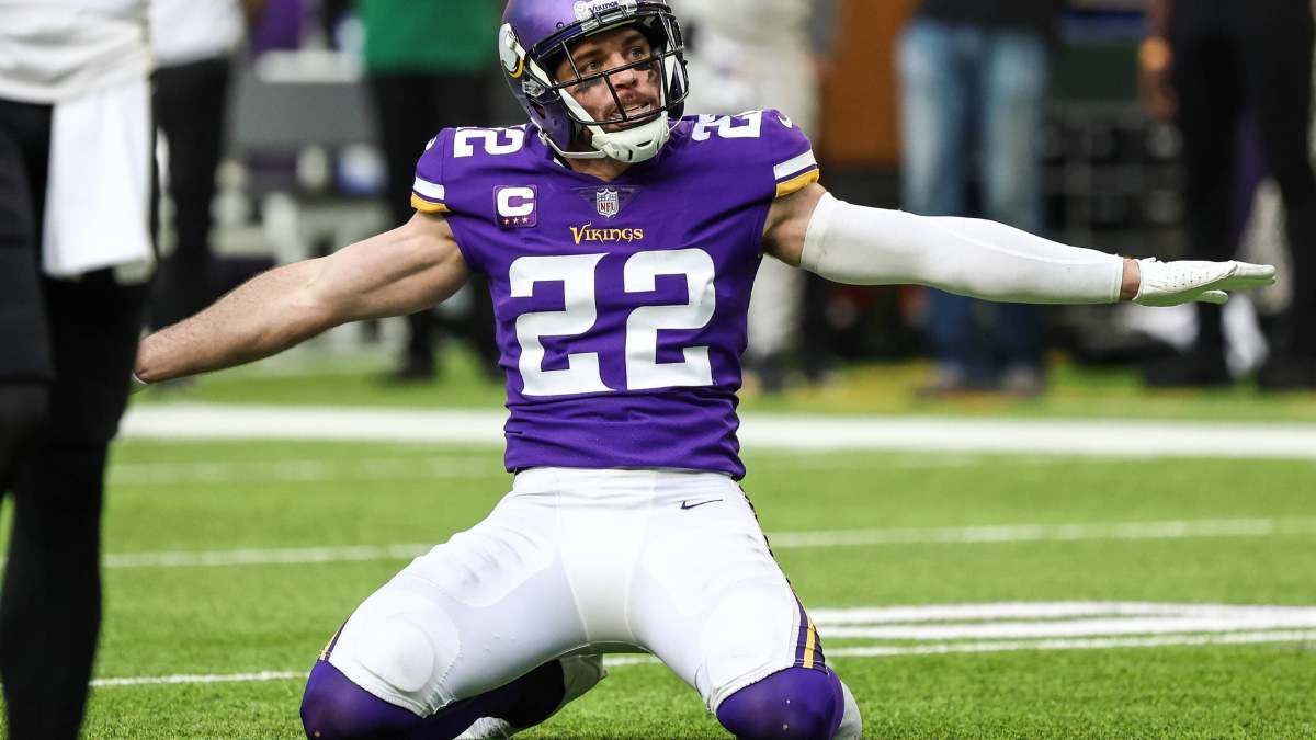 <strong>Minnesota Vikings</strong><br>
                Harrison Smith (Safety) seit 2012