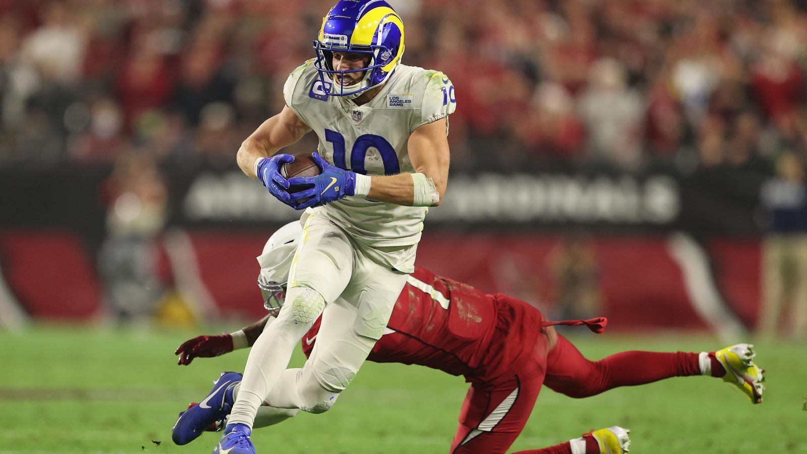 
                <strong>Cooper Kupp (Los Angeles Rams)</strong><br>
                &#x2022; Position: Wide Receiver -<br>&#x2022; Statistiken 2021 (Stand: 21.12): 1.489 Receiving Yards, zwölf Touchdowns -<br>&#x2022; Pro Bowl-Nominierungen: 1 (2021)<br>
              