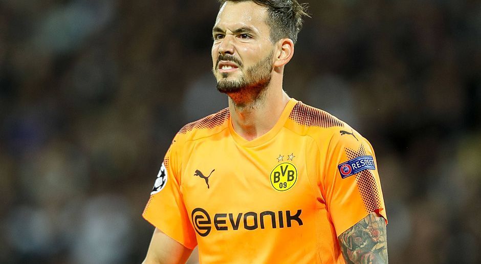 
                <strong>Roman Bürki (Borussia Dortmund)</strong><br>
                Der BVB-Torhüter ist anfangs arbeitslos, ist später dann hellwach und stets zur Stelle. In der 31. Minute zeigt er eine klasse Parade nach Schuss von Andre Hahn, im zweiten Durchgang wehrt er gegen Holtby ab. Solide Vorstellung! ran-Note: 2.
              