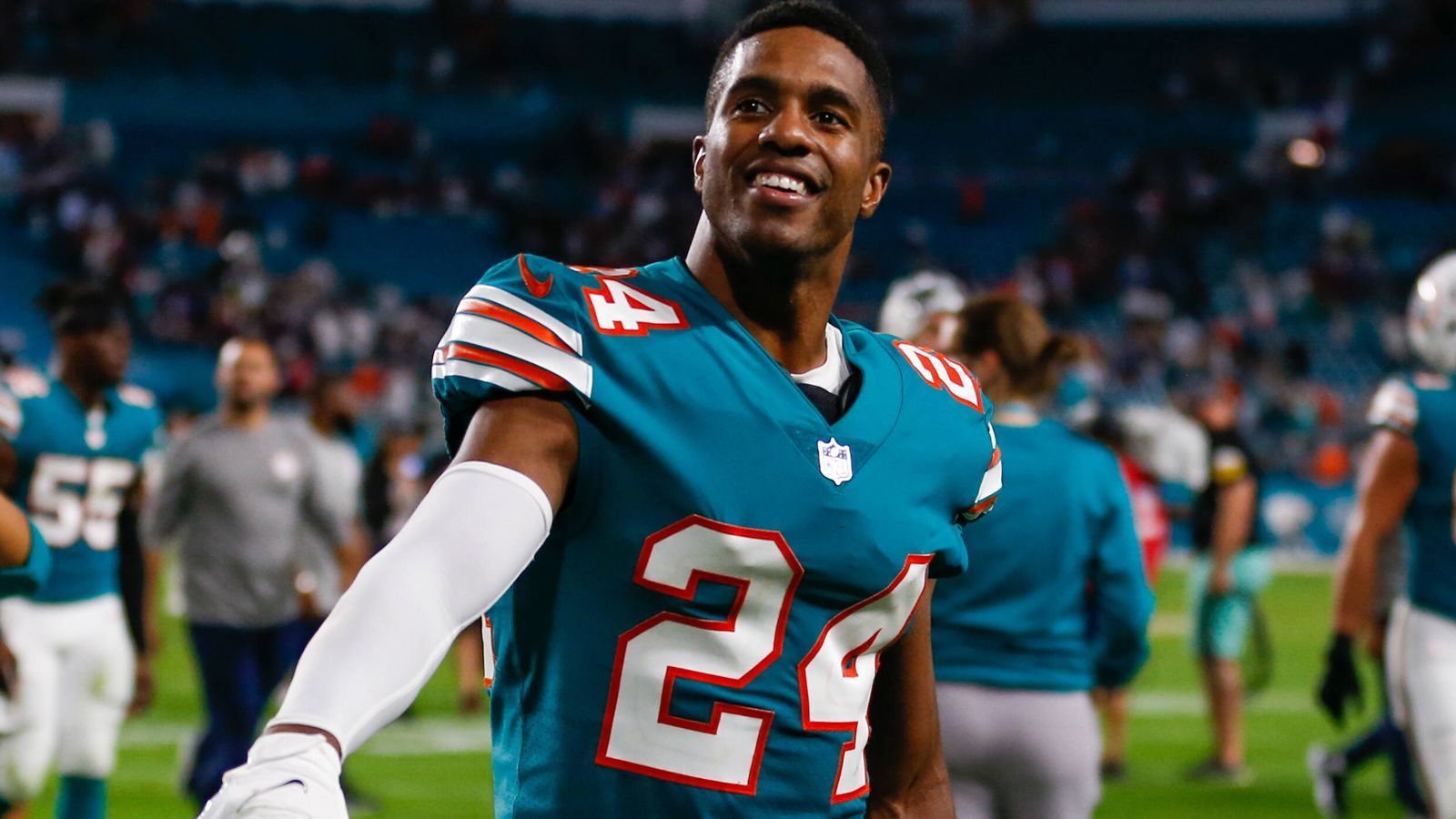 <strong>Broad Jump (Weitsprung aus dem Stand): 3,74 Meter</strong><br>
                Der weiteste Sprung aus dem Stand gelang einem Spieler aus dem 2015er-Jahrgang. Der Free Safety Byron Jones, brachte es auf eine Weite von 3,73 Metern (147 Inches).
