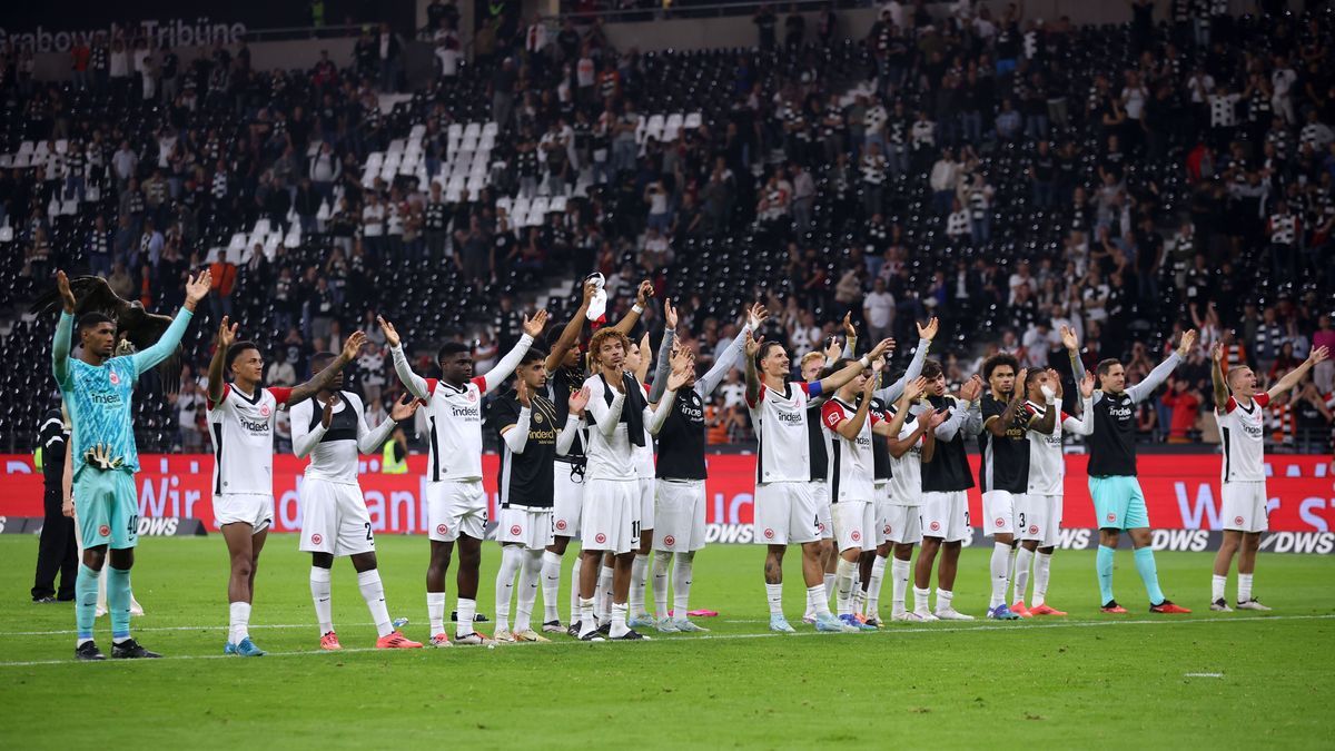 Eintracht Frankfurt v Borussia Mönchengladbach - Bundesliga