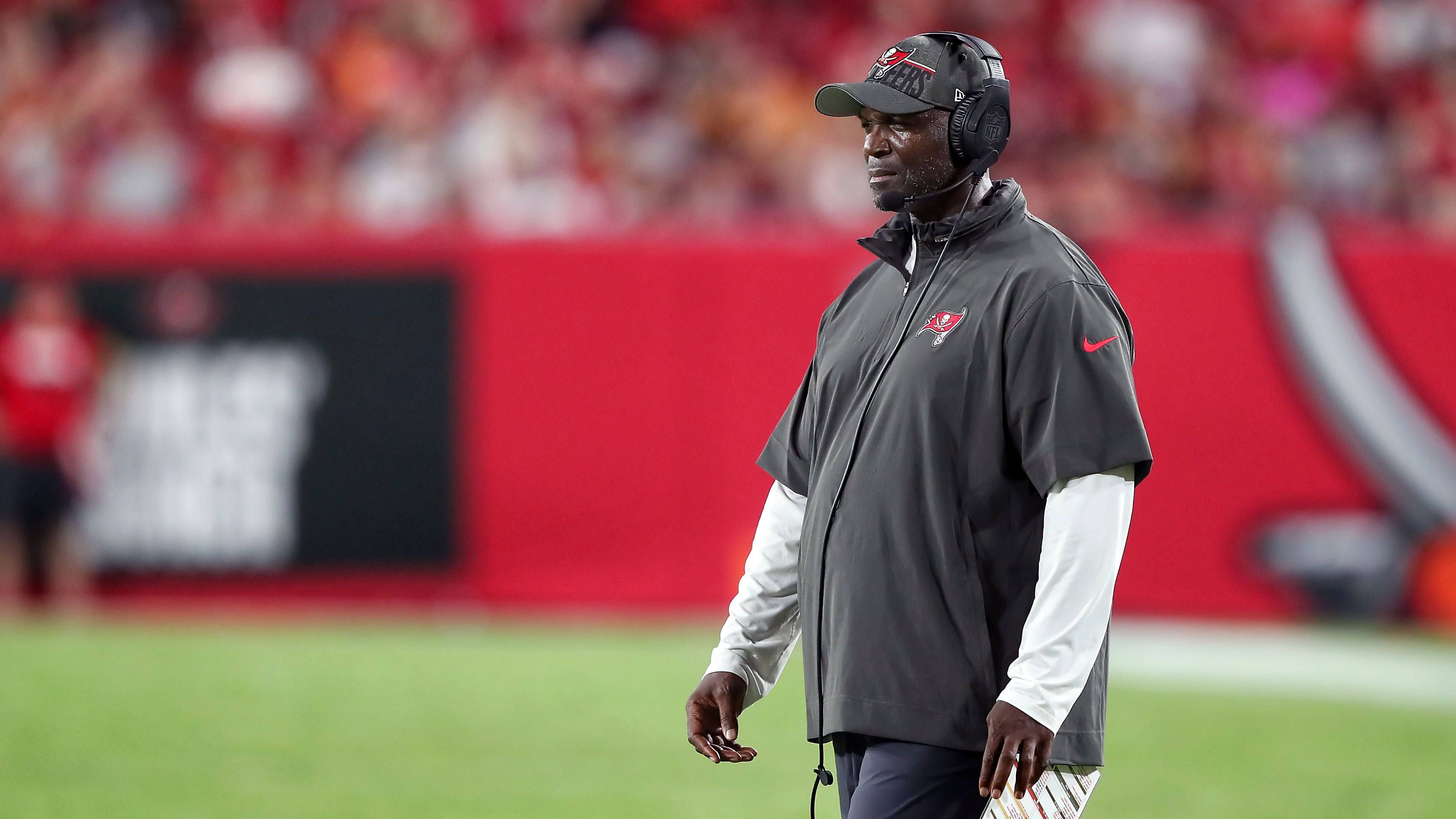 <strong>Tampa Bay Buccaneers</strong><br>Head Coach Todd Bowles hat angekündigt, dass die Tampa Bay Buccaneers zunächst keine Team-Captains ernennen werden.