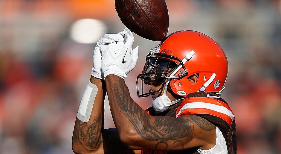 
                <strong>1. Cleveland Browns (1-15)</strong><br>
                1. Cleveland Browns (1-15)
              