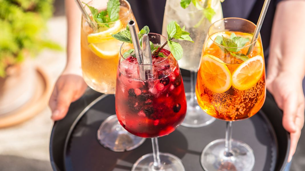 Diese 7 Sommerdrinks solltest du probieren: Vielleicht nicht alle an einem Abend, aber in einer Woche?