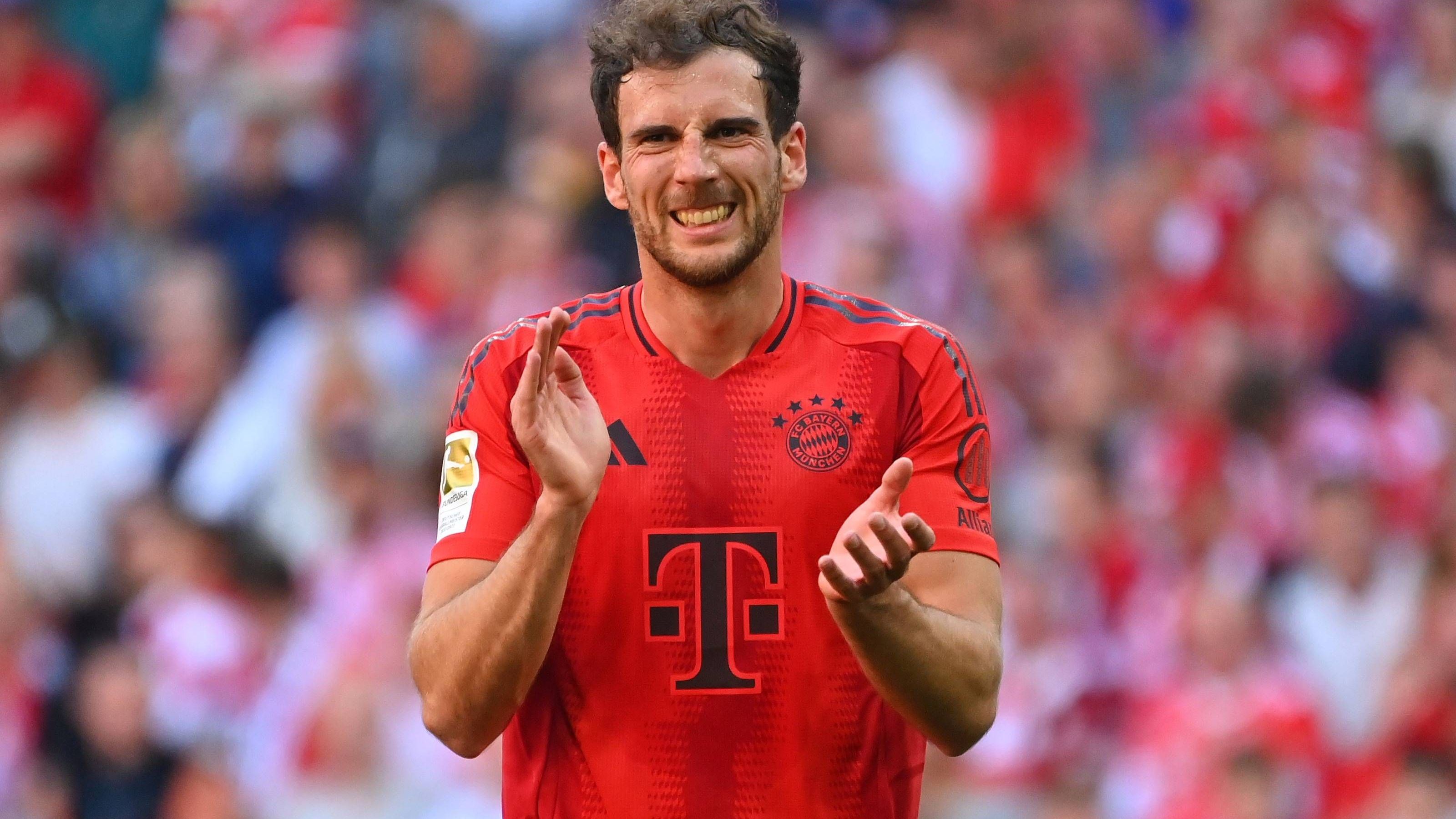 <strong>Leon Goretzka</strong><br>Dass ihn Nationaltrainer Julian Nagelsmann nicht mit zur EM nimmt, hat keinerlei Auswirkung auf seine Leistung. Goretzka haut sich in jeden Zweikampf und bringt sich auch ins Offensivspiel ein. Kann die Niederlage am Ende aber nicht verhindern.&nbsp;<em><strong>ran</strong></em>-Note: 3