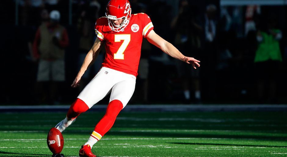 
                <strong>Special Teams und Kicker: Kansas City Chiefs</strong><br>
                Gegen die Dolphins erzielte Harrison Butker seine Field Goals 32 bis 36. Damit ist er der viertbeste Kicker der Liga. Auch beide Extra-Punkt-Versuche waren drin. Vor allem dank Butker gewannen die Chiefs mit 29:13.Gesamtpunktzahl: 17
              