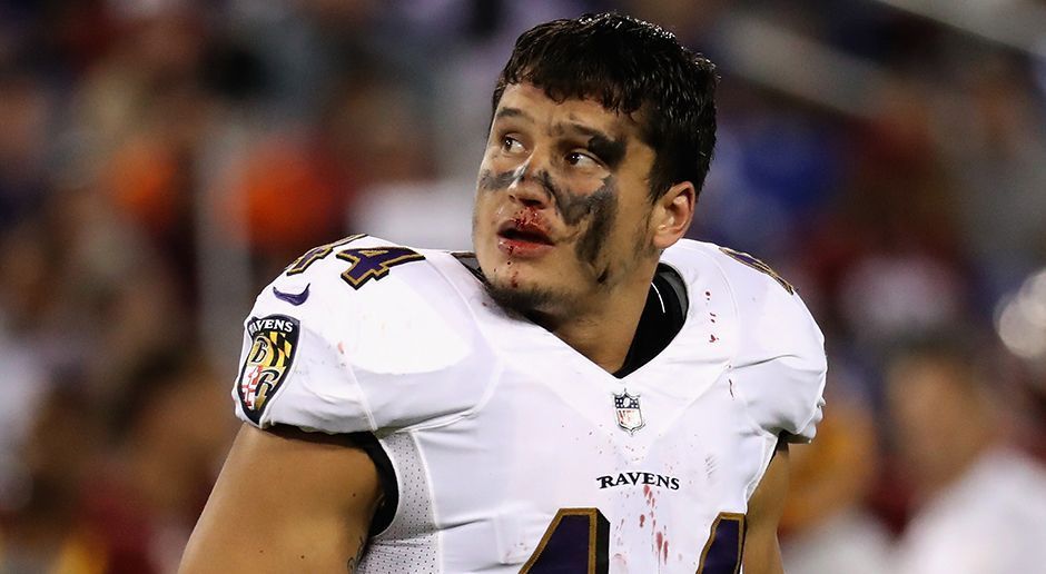 
                <strong>Baltimore Ravens</strong><br>
                OG/C Matt SkuraFB Ricky OrtizLB Boseko LokomboTE Ryan MalleckCB Reggie PorterWR Quincy AdeboyejoRB Alex Collins
              