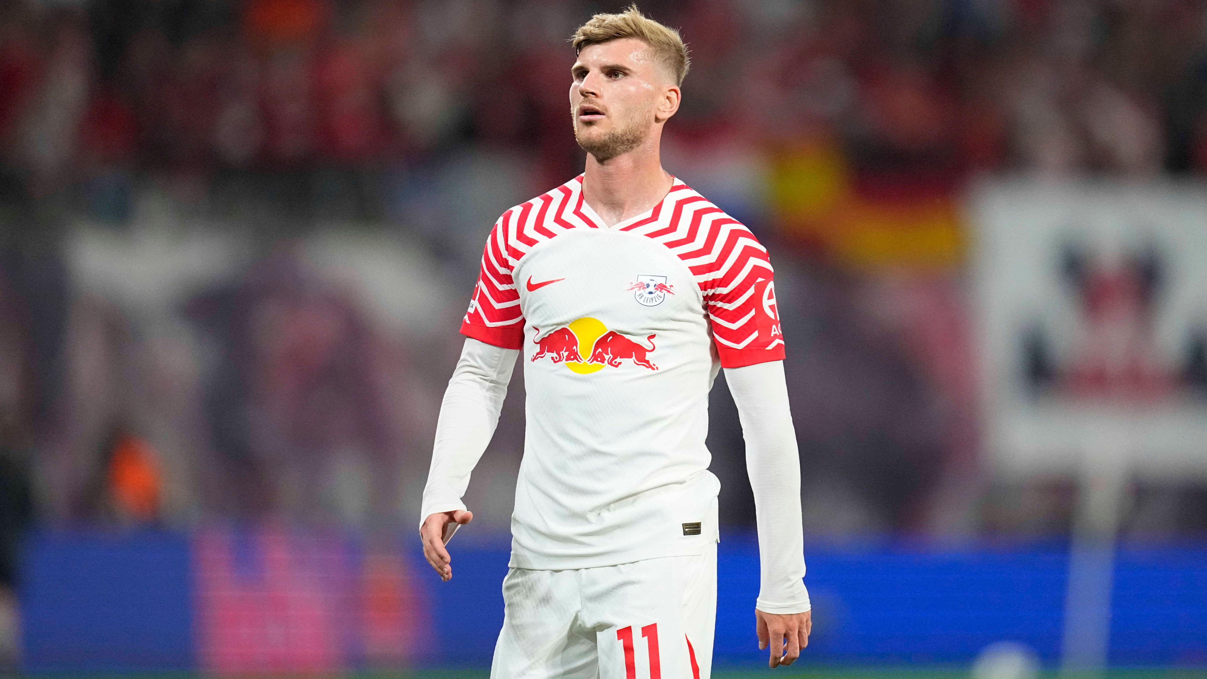 <strong>RB Leipzig</strong><br>Womöglich bleibt der 27-Jährige aber auch in Leipzig. Es gehe um "Leistung" und darum, "sich anzubieten", betonte Marco Rose, der Werner folgendes empfahl: "Kämpfen, arbeiten, weitermachen." Rose weiter: "Ich erwarte von Timo halt schon, dass er mit seiner Qualität und Vita vorangeht und die Mannschaft mitreißt". Werner sei nicht "meilenweit" von der Startelf weg.