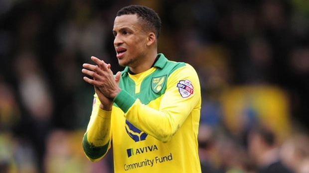 
                <strong>Martin Olsson (Norwich City)</strong><br>
                Martin Olsson: Ganz vorne mit dabei ist der Linksverteidiger Olsson von Norwich City. Der 27-Jährige ist 1,70 Meter groß und wiegt 81 Kilo - das ergibt einen BMI von 28.
              