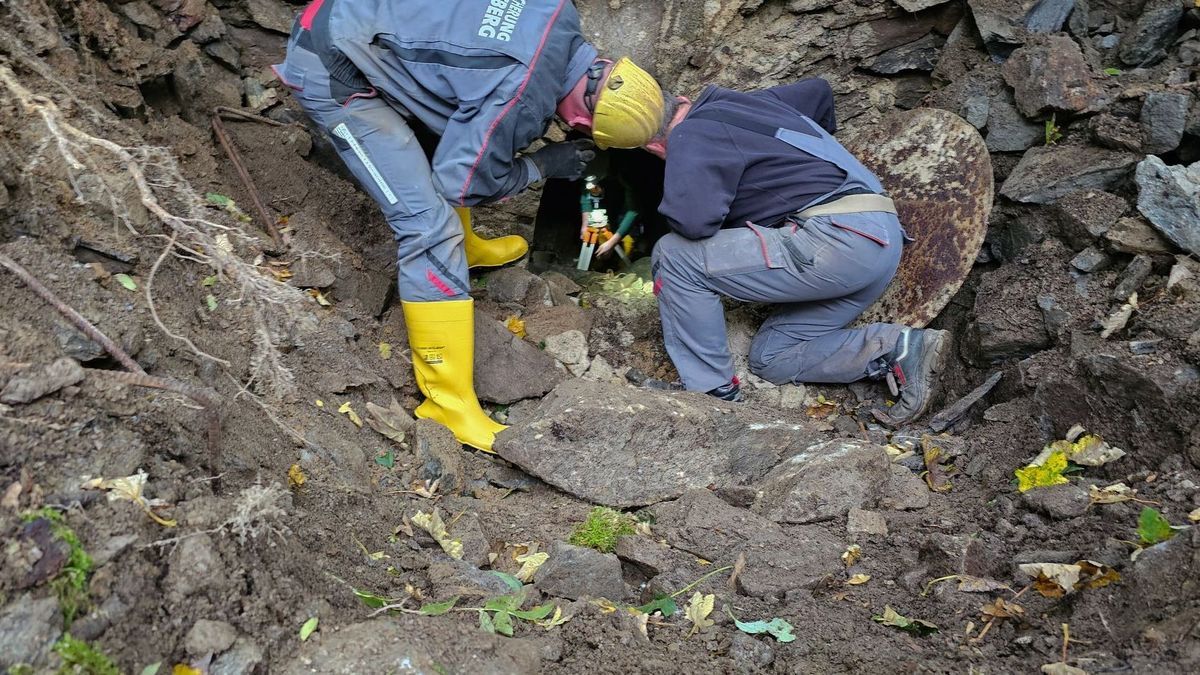 Mann in altem Bergwerk vermisst