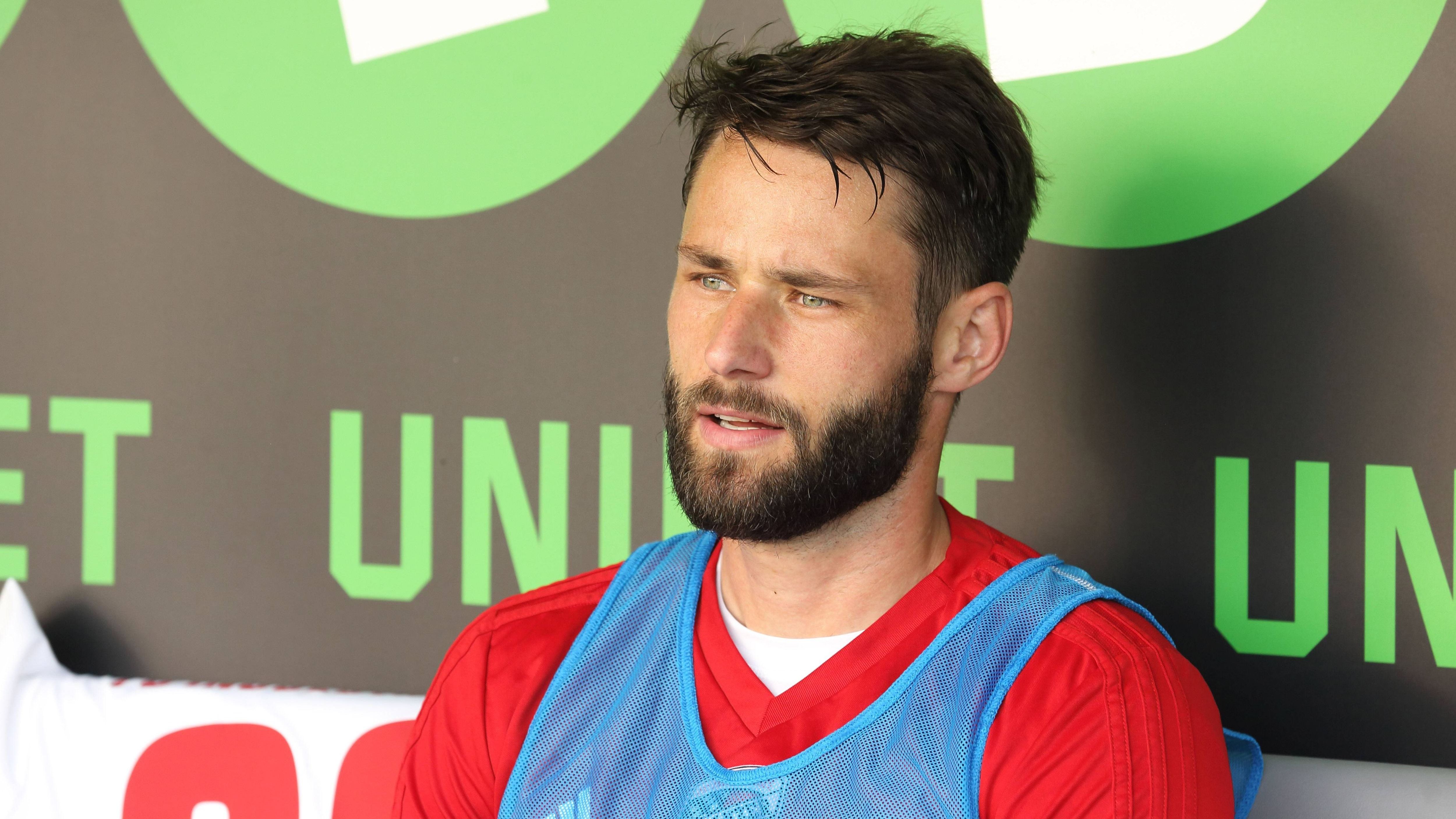 
                <strong>Christian Träsch</strong><br>
                Vertragslos seit: 01.07.2019Alter: 32Letzter Verein: FC Ingolstadt 04
              