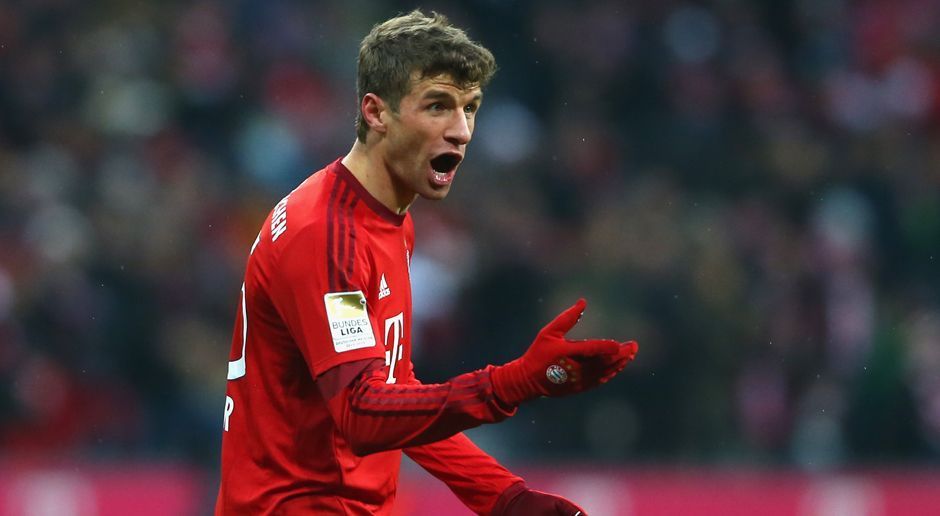 
                <strong>Thomas Müller (FC Bayern)</strong><br>
                Zentrales Mittelfeld: Thomas Müller (FC Bayern). Stimmen: 9298.
              