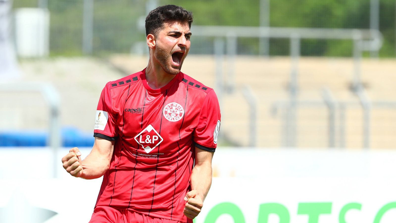 
                <strong>Rot-Weiss Koblenz</strong><br>
                Im Rheinland ist Rot-Weiss Koblenz seiner Favoritenrolle ebenfalls gerecht geworden. Gegen den als Gegner ausgelosten Bezirksligisten VfB Linz gewann Koblenz ohne Probleme mit 6:1.
              