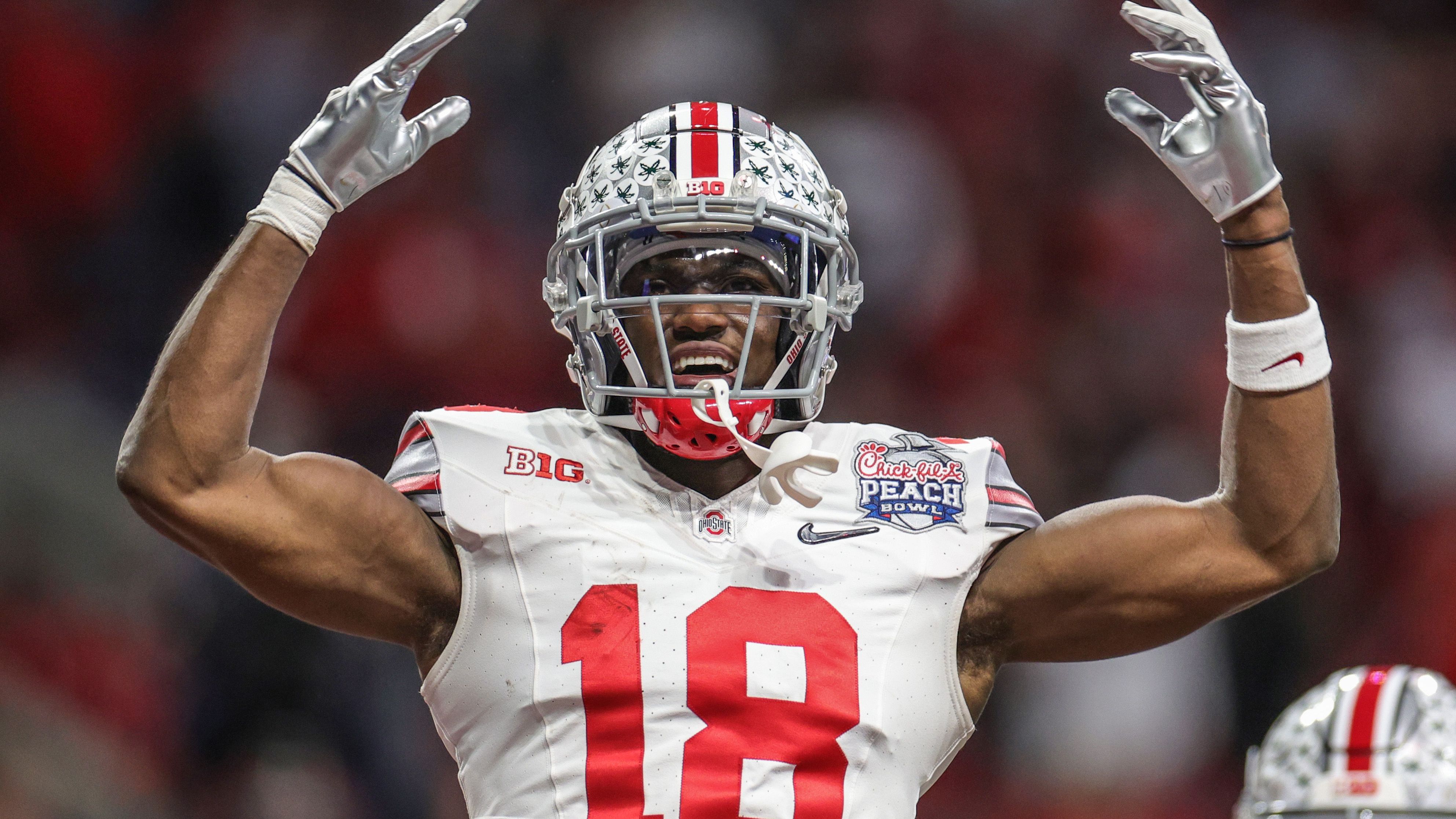 <strong>Platz 8: Marvin Harrison Jr.</strong>&nbsp;<br>Der Sohn von NFL-Legende Marvin Harrison verdient 1,3 Millionen Dollar in dieser Saison. Dabei wird ihm nicht nur sein Name helfen, sondern auch seine starken Leistungen der Vorsaison. Dadurch konnte er Deals mit diversen Energy-Drink-Herstellern gewinnen.