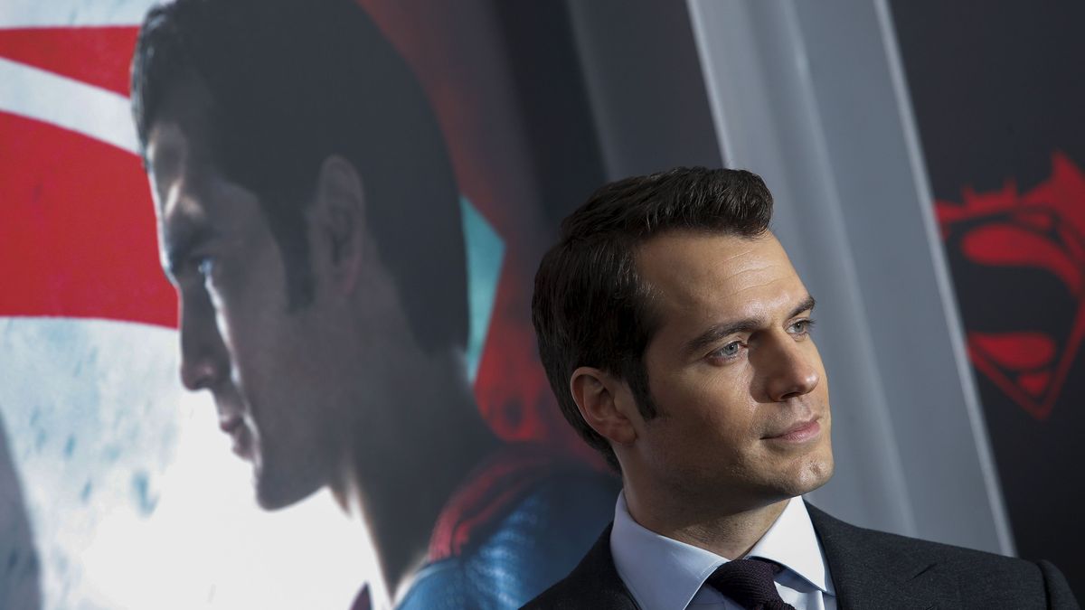 FILM-BATMANVSUPERMAN/