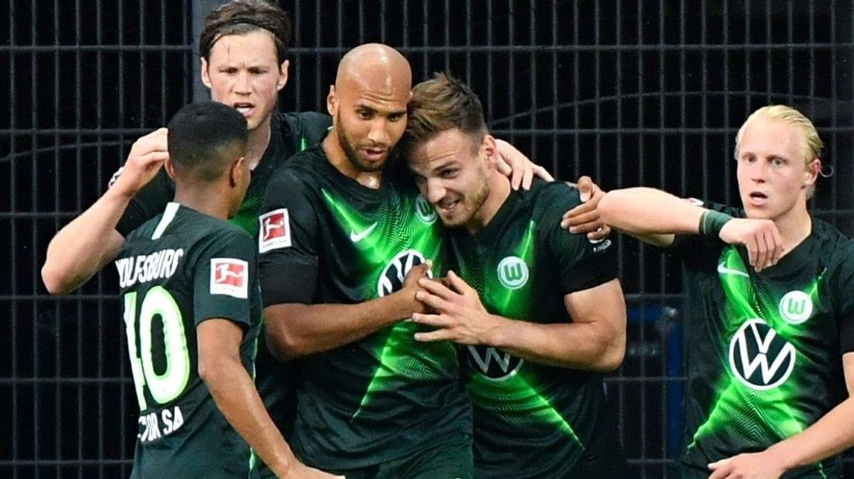 Wolfsburg gewinnt souverän mit 4:1 in Leverkusen