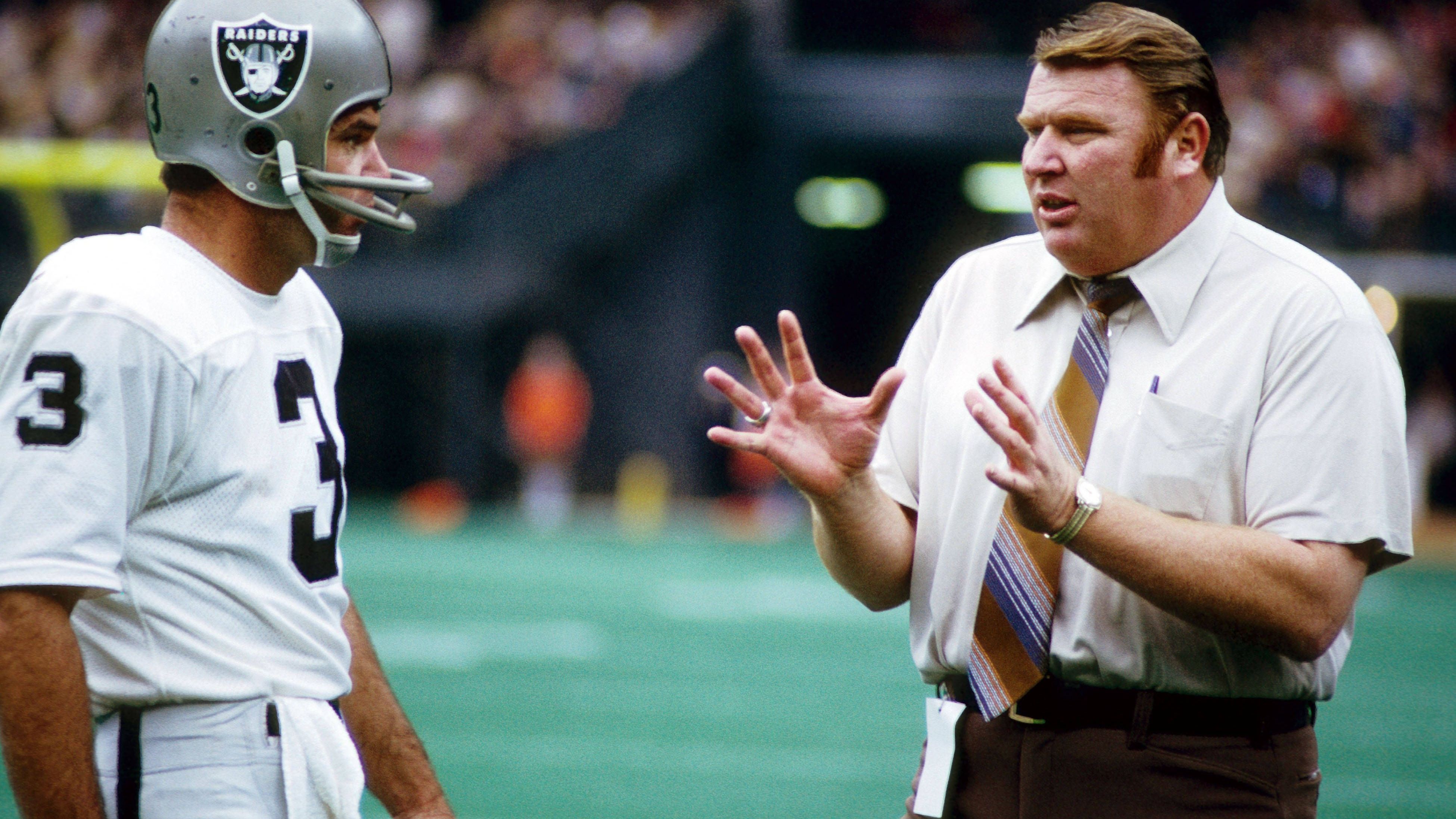 <strong>Las Vegas Raiders: John Madden - 10 Jahre</strong><br>Amtszeit: 1969-1978<br>Spiele als Head Coach: 158