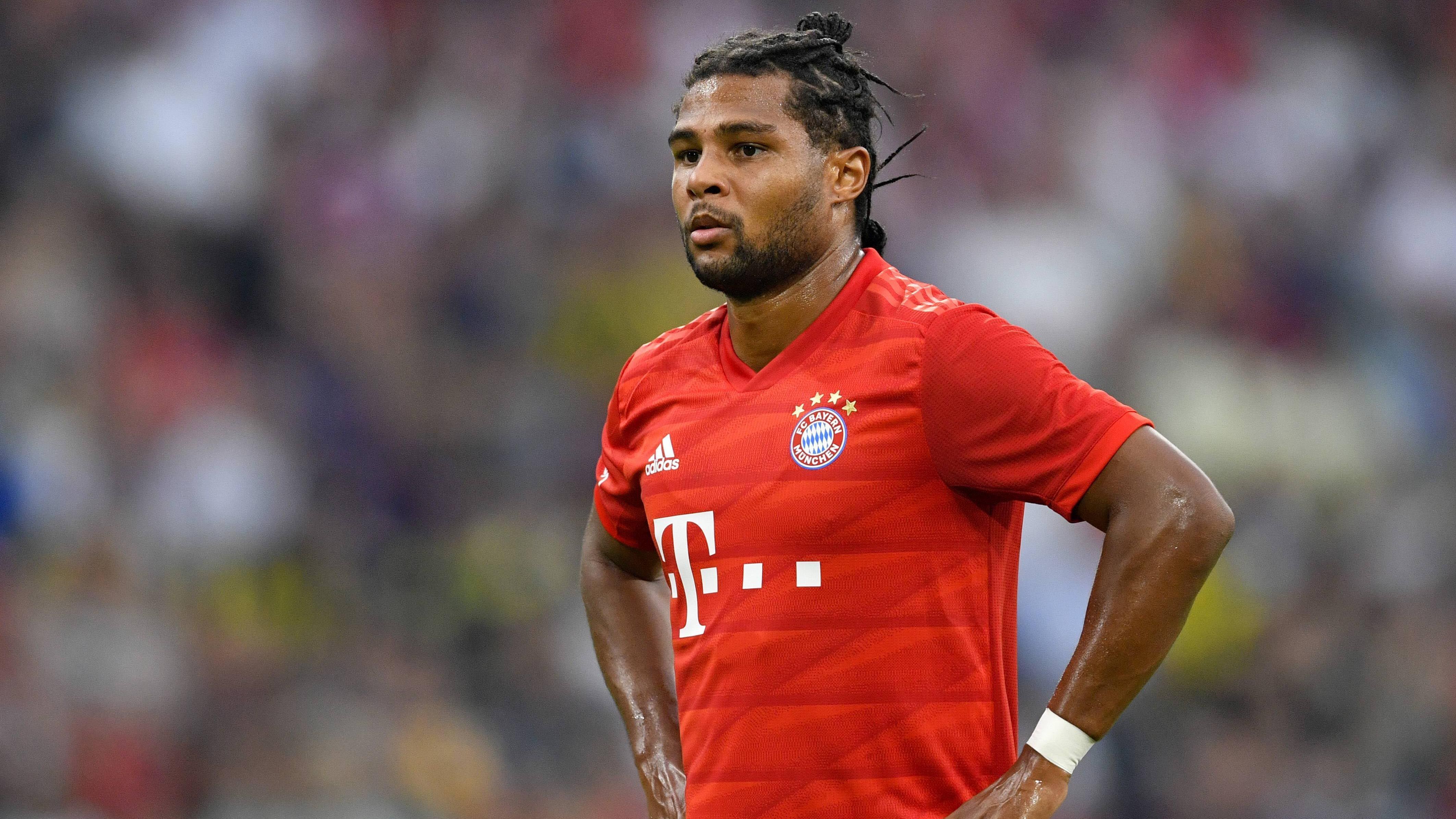 
                <strong>Serge Gnabry</strong><br>
                Es war nur ein kurzer Auftritt von Serge Gnabry. Der Außenstürmer musste bereits nach 20 Minuten angeschlagen ausgewechselt werden. Für ihn kam Thomas Müller. Bis dahin glänzte der Nationalspieler mit einem Ballgewinn, wonach er mit viel Tempo in den Straufraum dribbelte, dann aber den Zeitpunkt zum Torschuss verpasste. ran-Note: 3
              