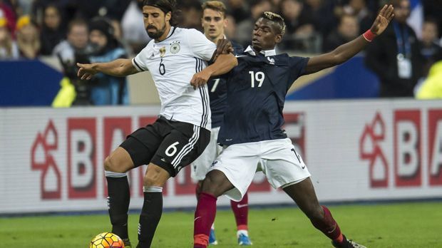 
                <strong>Sami Khedira</strong><br>
                Sami Khedira: Wenig zu sehen, aber war als Beobachter von Paul Pogba eingeteilt. Machte seine Sache gut und nahm den Mittelfeldspieler gänzlich aus dem Spiel. Verließ nach 60 Minuten das Feld. ran-Note: 3.
              