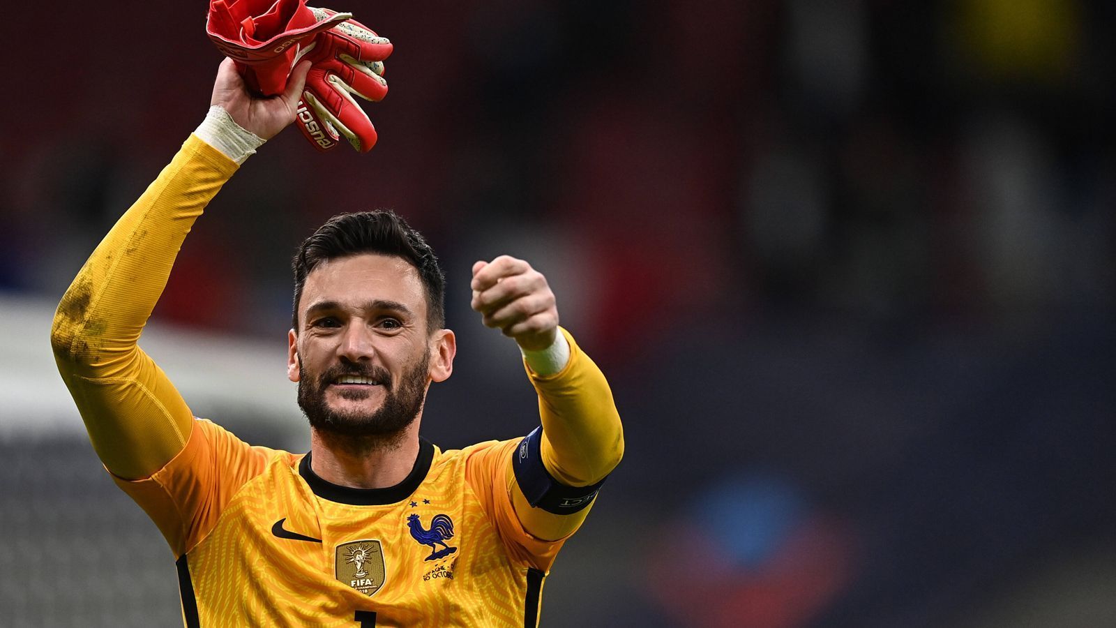 
                <strong>Frankreich: Hugo Lloris - Gruppe D</strong><br>
                &#x2022; Aktueller Verein: Tottenham Hotspur<br>&#x2022; Länderspiele: 139<br>&#x2022; Vorgänger bei der WM 2018: Hugo Lloris<br>
              