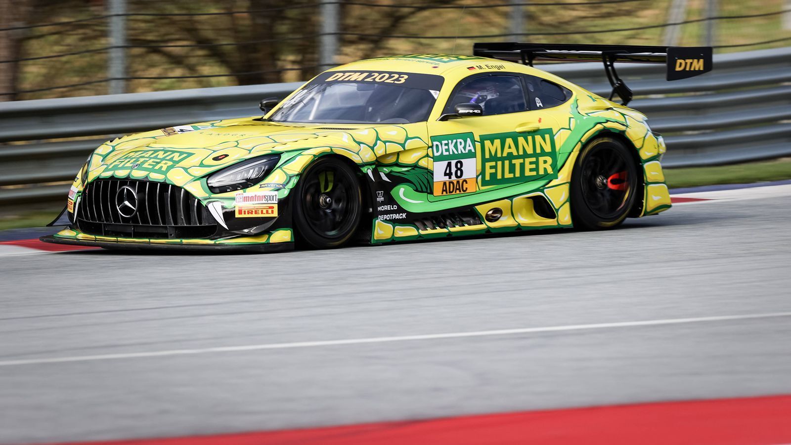 
                <strong>Maro Engel</strong><br>
                &#x2022; Team: Landgraf<br>&#x2022; Marke: Mercedes<br>&#x2022; Auto: Mercedes-AMG GT3<br>&#x2022; Startnummer: 48<br>
              