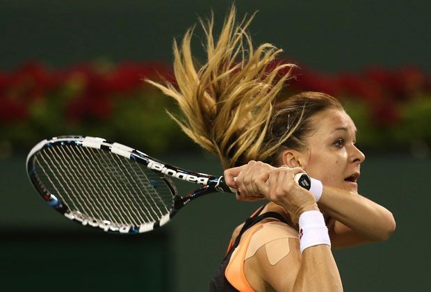 
                <strong>Agnieszka Radwanska (Polen)</strong><br>
                Beim letzten WTA-Turnier in Indian Wells musste sich die starke Polin nur im Endspiel der späteren Überraschungssiegerin Flavia Pennetta geschlagen geben. Die Leistungskurve von Radwanska zeigt rechtzeitig für den Start in Miami also steil nach oben.
              