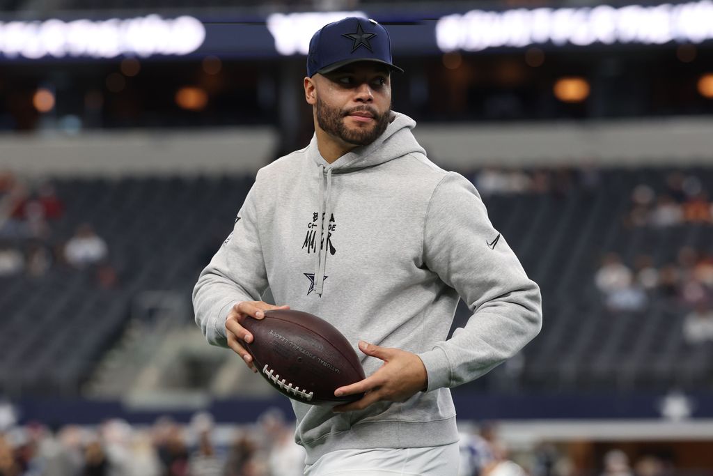 NFL: Dallas Cowboys erwägen offenbar Quarterback im NFL Draft 2025 -  Konkurrenz für Dak Prescott?