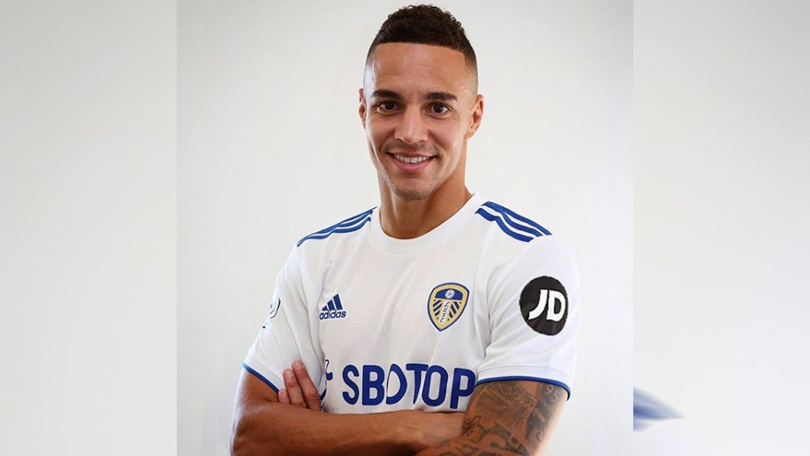 
                <strong>Leeds United</strong><br>
                Rekordtransfer: RodrigoAblösesumme: 30 Millionen EuroVerpflichtet vom: FC Valencia (August 2020)
              