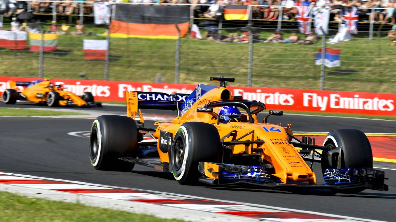 
                <strong>4. McLaren</strong><br>
                Einnahmen: 69 Millionen EuroZusammensetzung (Topf 1, Topf 2, Bonus): 28, 14, 27 MillionenVeränderung zu 2017: minus 12 Prozent
              