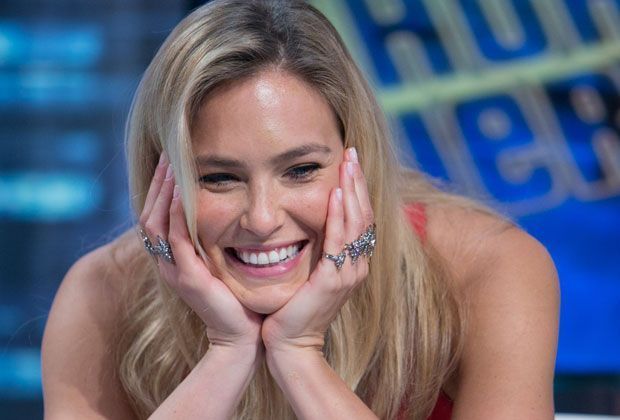 
                <strong>Bar Refaeli</strong><br>
                Das israelische Supermodel Bar Refaeli wünscht sich einen Sieg ihres Lieblingsklubs Juventus Turin.
              