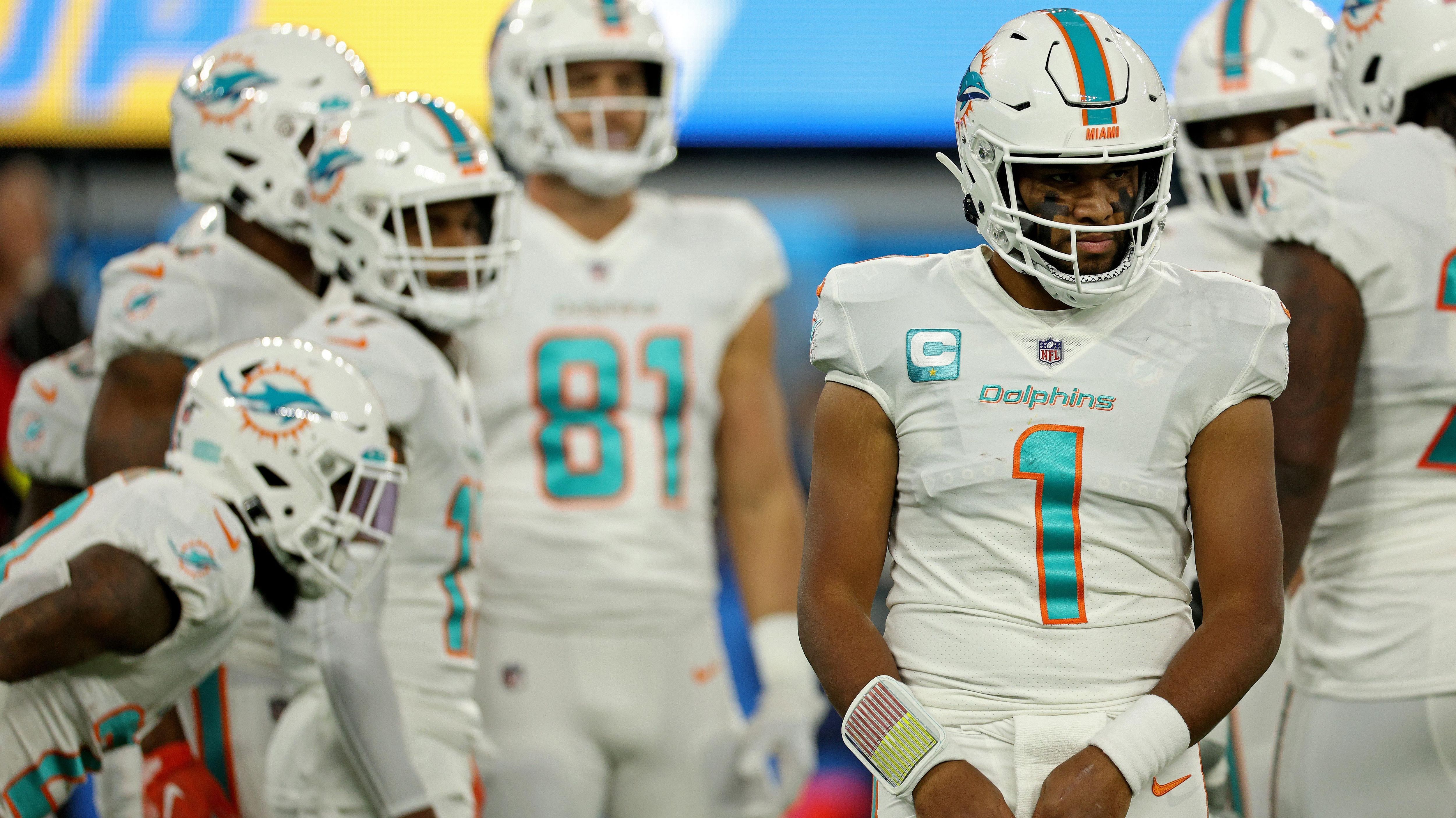 
                <strong>Fünf Picks: Miami Dolphins</strong><br>
                &#x2022; Runde 2<br>&#x2022; Runde 3 (via New England Patriots)<br>&#x2022; Runde 3<br>&#x2022; Runde 6 (via Chicago Bears)<br>&#x2022; Runde 7<br>
              