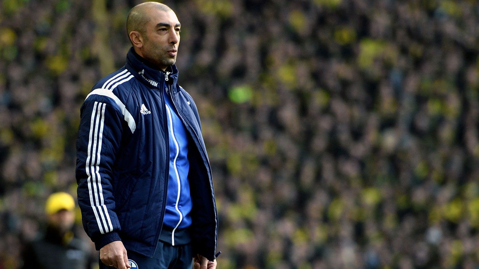 
                <strong>Roberto Di Matteo</strong><br>
                Der Italiener Roberto Di Matteo ist einer von vier Trainern in dieser Galerie, der sich bereits über einen Champions-League-Titel freuen durfte. Im Mai 2012 gewann er mit dem FC Chelsea das "Finale Dahoam" gegen den FC Bayern München, drei Jahre später sollten der 50-Jährige und der deutsche Rekordmeister erneut aufeinandertreffen - dieses Mal aber in der Bundesliga. Das einzige Duell mit dem FCB während Di Matteos achtmonatiger Amtszeit als Trainer von Schalke 04 endete übrigens 1:1 (0:0). Im Mai 2015 musste der bei seiner Ankunft so gehypte Coach Gelsenkirchen schon wieder verlassen.
              