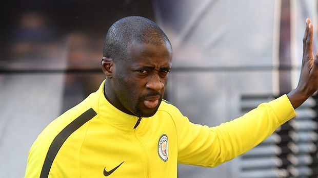 
                <strong>Yaya Toure</strong><br>
                Mittelfeld - Yaya Toure: Die Posse um Yaya Toure bei City aus dem letzten Sommer ist noch immer ein Thema in Manchester. Der Vertrag des Ivorers läuft aus. Auch mit ihm wurden keine Vertragsgespräche geführt. Zuletzt hat er zwar wieder häufig von Beginn an gespielt. Sein Berater - Dimitri Seluk - schließt gleichzeitig aber einen Wechsel (u.a. zu Manchester United) nicht aus.
              