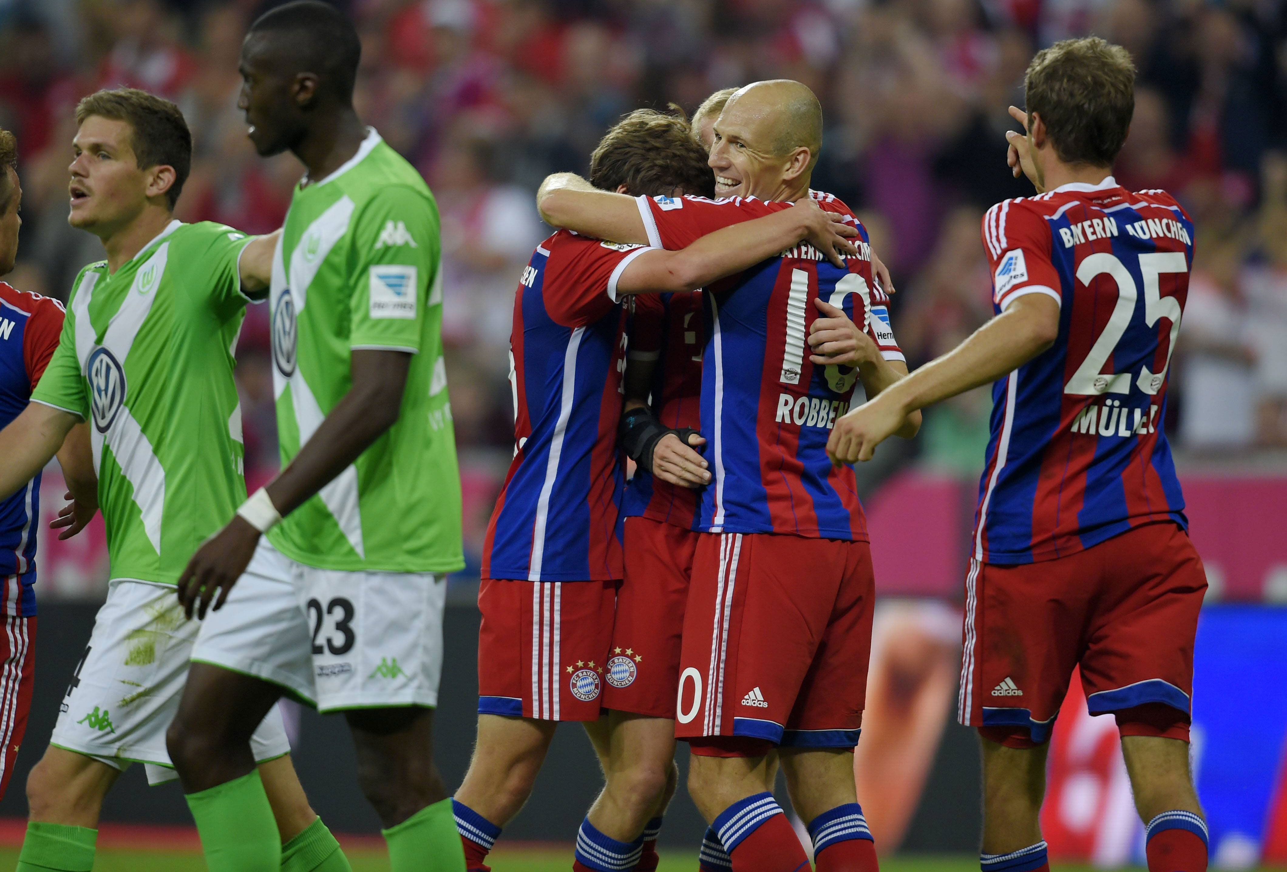 
                <strong>Die Zahlen und Fakten rund ums Stadion</strong><br>
                Am häufigsten wurde der VfL Wolfsburg "dahoam" von den Bayern bezwungen: Zwölf Mal. Insgesamt fielen 18 Eigentore in Fröttmaning. Elf Mal zu Gunsten der Bayern und sieben Mal war es ein Vorteil für den Gegner.
              