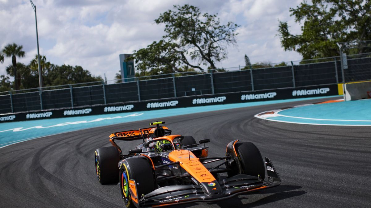 04 NORRIS Lando (gbr), McLaren F1 Team MCL38, action during the Formula 1 Crypto.com Miami Grand Prix 2024, 6th round of the 2024 Formula One World Championship, WM, Weltmeisterschaft from May 3 to...