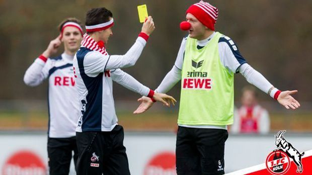 
                <strong>Köln feiert Karneval</strong><br>
                Gelbe Karten wurden heute sogar im Training verteilt. Fragt sich nur warum?
              