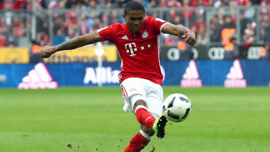 <strong>Platz 3 - Douglas Costa (Abgang zu Juventus Turin)</strong><br>
                Ablösesumme: 40 Millionen Euro<br>Zeitpunkt des Wechsels: Sommer 2018