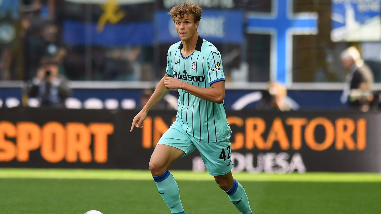 
                <strong>Giorgio Scalvini</strong><br>
                &#x2022; Verein: Atalanta Bergamo<br>&#x2022; Nationalität: Italien<br>&#x2022; Position: Innenverteidiger<br>&#x2022; Alter: 18 Jahre<br>
              