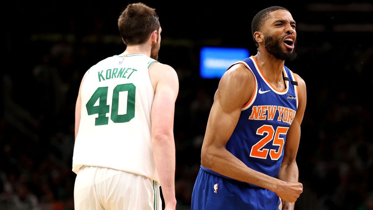 New York Knicks v Boston Celtics - Game One