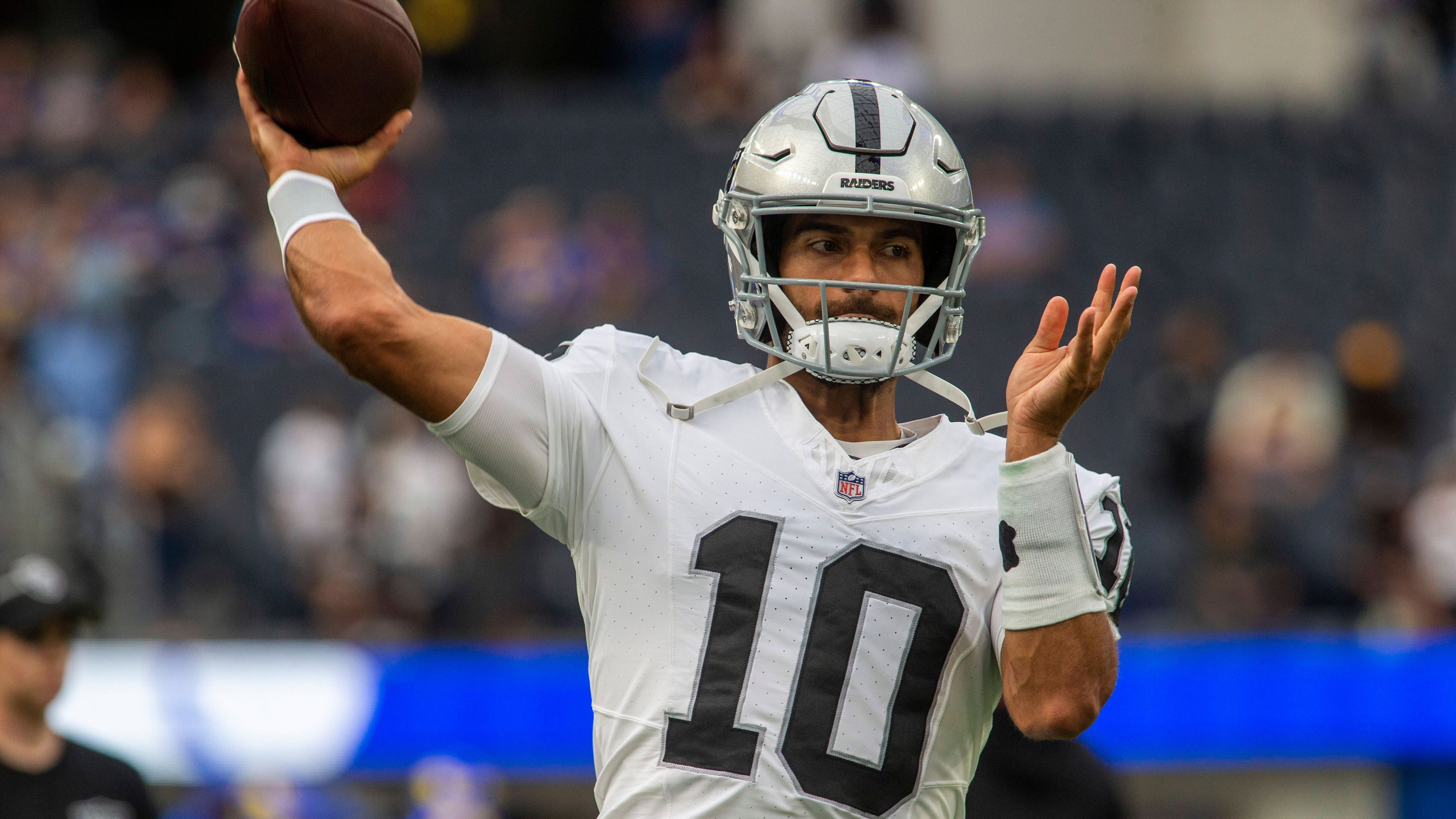 <strong>Jimmy Garoppolo (Las Vegas Raiders)</strong><br>Nach seiner Zeit bei den San Francisco 49ers, wo er durch Brock Purdy ersetzt wurde, sucht Garoppolo bei den Las Vegas Raiders eine neue Herausforderung. In der Zockermetropole tritt er die Nachfolge von Derek Carr an.