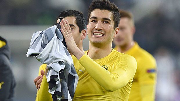 
                <strong>Nuri Sahin (Borussia Dortmund)</strong><br>
                Nuri Sahin (Borussia Dortmund): Der gebürtige Lüdenscheider wird bei seinen Intermezzi bei Real Madrid und dem FC Liverpool nicht glücklich. Also schließt er sich im Januar 2013 nach nur 18 Monaten wieder der Borussia an. Nach anderthalb Jahren als Leihspieler nimmt der BVB den jüngsten Bundesligaspieler aller Zeiten wieder fest unter Vertrag.
              