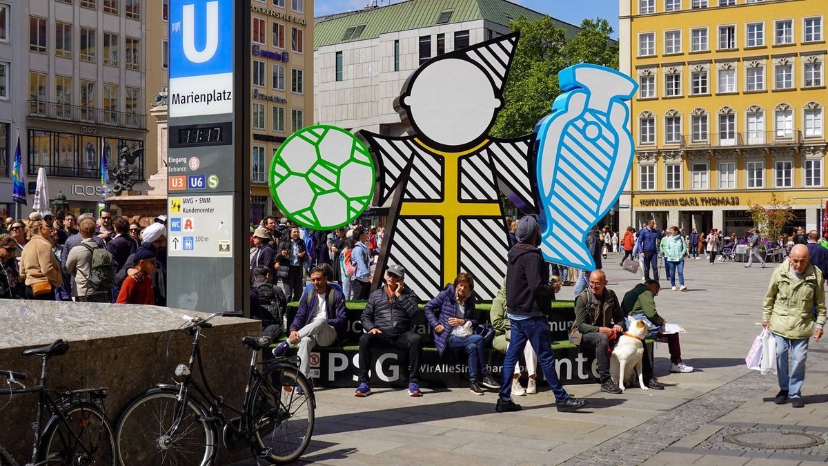Marienplatz Inter PSG