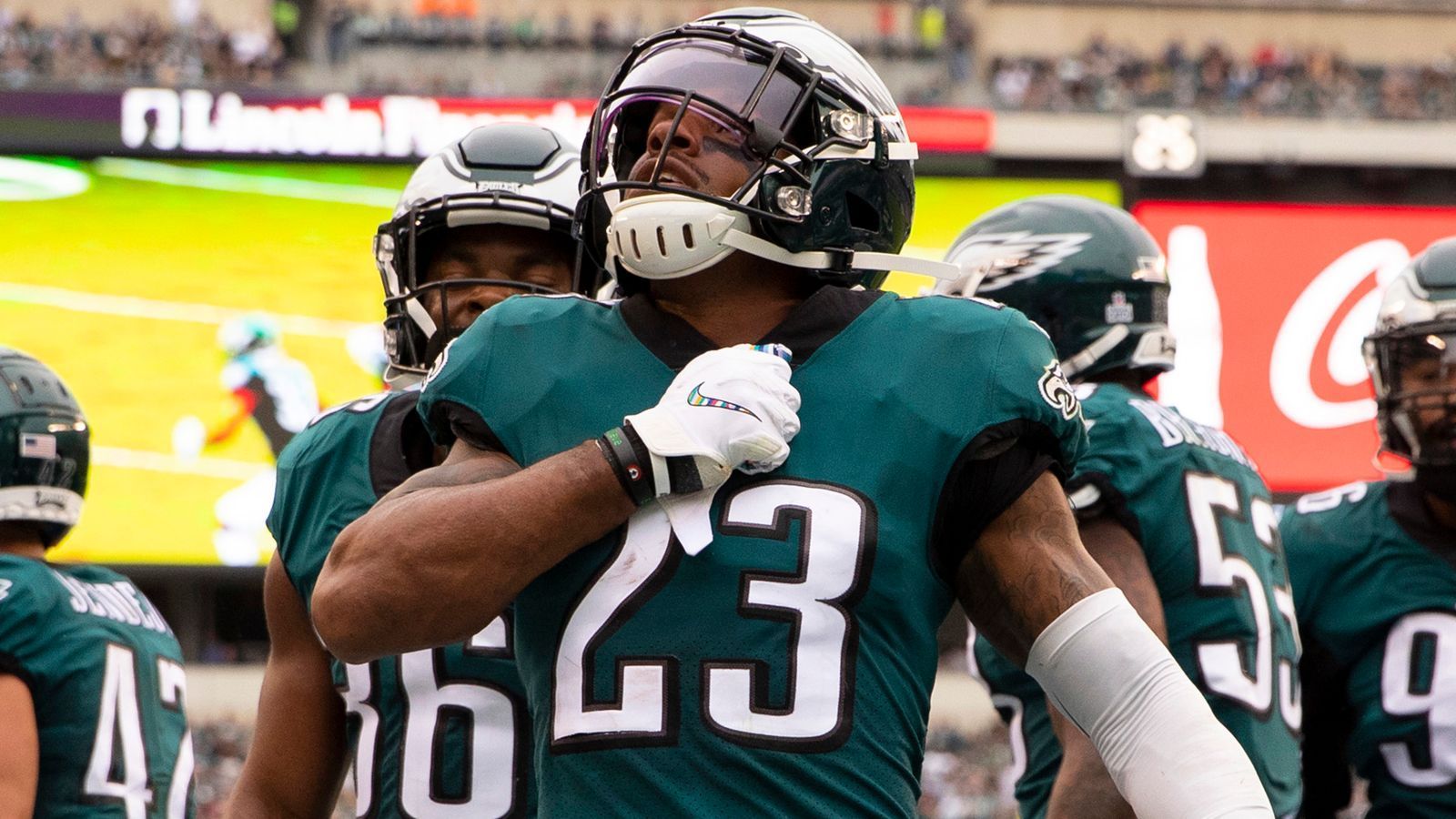 
                <strong>Rodney McLeod (Philadelphia Eagles)</strong><br>
                Genauso sieht es bei Eagles-Safety Rodney McLeod aus, schafft Philadelphia die Postseason, gibt es 250.000 Dollar für ihn.
              