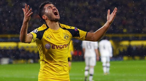 
                <strong>Nuri Sahin</strong><br>
                Nach nur anderthalb Jahren brach Nuri Sahin seine Zelte in Madrid wieder ab. Der türkische Nationalspieler wechselte 2011 von Borussia Dortmund zu Real, wo damals Jose Mourinho als Trainer arbeitete. Der Portugiese hatte keine Verwendung für Sahin, der schon verletzt in Spanien ankam. So spielte er kaum, wurde später an Liverpool verliehen. Doch auch auf der Insel war Sahin nicht lange, ehe Dortmund im Januar 2013 eine Rückhol-Aktion des verlorenen Sohnes startete. Zunächst wurde Sahin ausgeliehen, später zurückgekauft. Erst kürzlich verlängerte der zuletzt verletzte Mittelfeldspieler seinen Vertrag bis 2019.
              