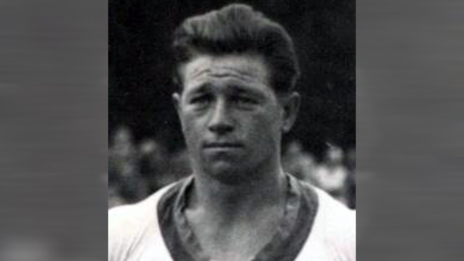<strong>Platz 1: Karl Sesta</strong><br><strong>Alter beim Debüt:</strong> 35 Jahre, 89 Tage (15. Juni 1941)<br><strong>Begegnung:</strong> Deutschland - Kroatien 5:1
