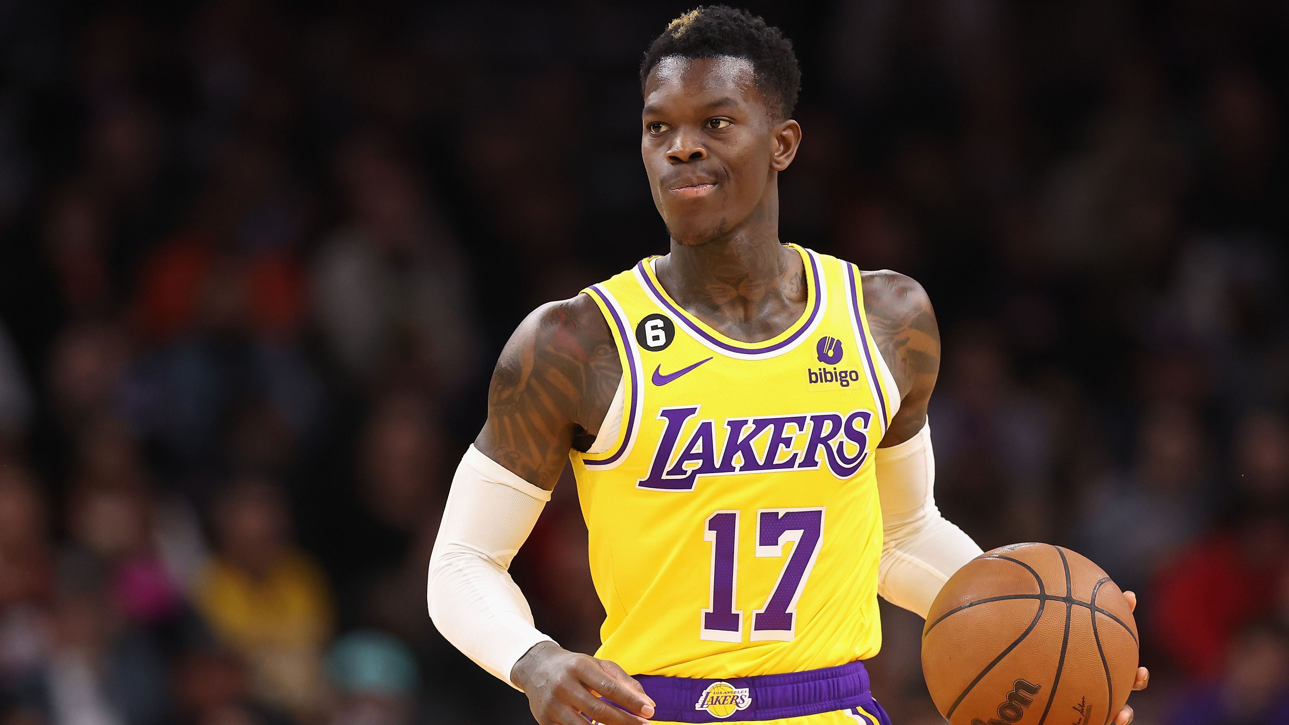 <strong>Los Angeles Lakers (2022-2023)</strong><br>Im Sommer 2022 kam es dann zu seinem zweiten Intermezzo bei den Lakers. In der regulären Saison mauserte sich das Team aus LA zu einer 43-39-Bilanz, die für Platz sieben im Westen reichte. In der ersten Runde der Playoffs wartete der zweite Platz des Westens, die Memphis Grizzlies...