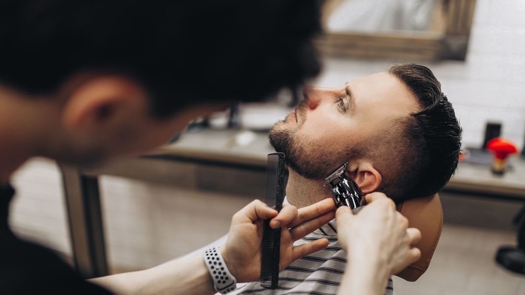 Welcher Bart steht mir am besten? Wir zeigen dir die angesagtesten Bartfrisuren für den nächsten Besuch im Barber-Shop