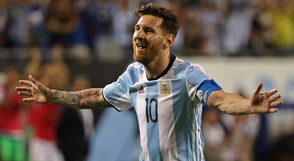 
                <strong>Copa America 2016</strong><br>
                Die Copa America 2016 in den USA sollte das Turnier von Lionel Messi werden. Bis kurz vor Schluss ist es das auch: Der Ausnahmekicker zaubert Argentinien mit starken Leistungen bis ins Finale gegen Chile.  
              