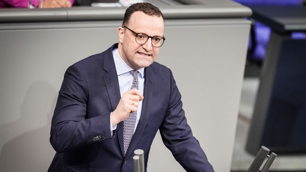 Jens Spahn (CDU) fordert einen Wirtschaftsgipfel im März.