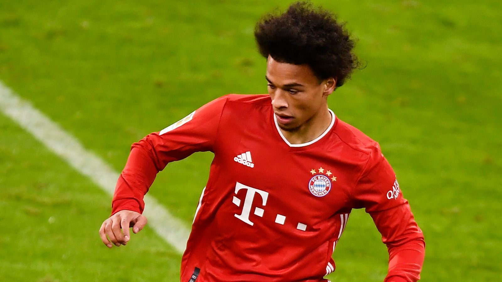 
                <strong>Leroy Sane</strong><br>
                In der 63. Minute für Costa eingewechselt. Bringt gemeinsam mit Gnabry wieder etwas mehr Schwung auf den Platz, allerdings zunächst auch ohne die großen Torszenen. In der Schlussphase legt er im 5er punktgenau auf Choupo-Moting zurück, der die Vorlage jedoch nicht in einen Torerfolg ummünzen kann. Defensiv eher lustlos. ran-Note: 4
              